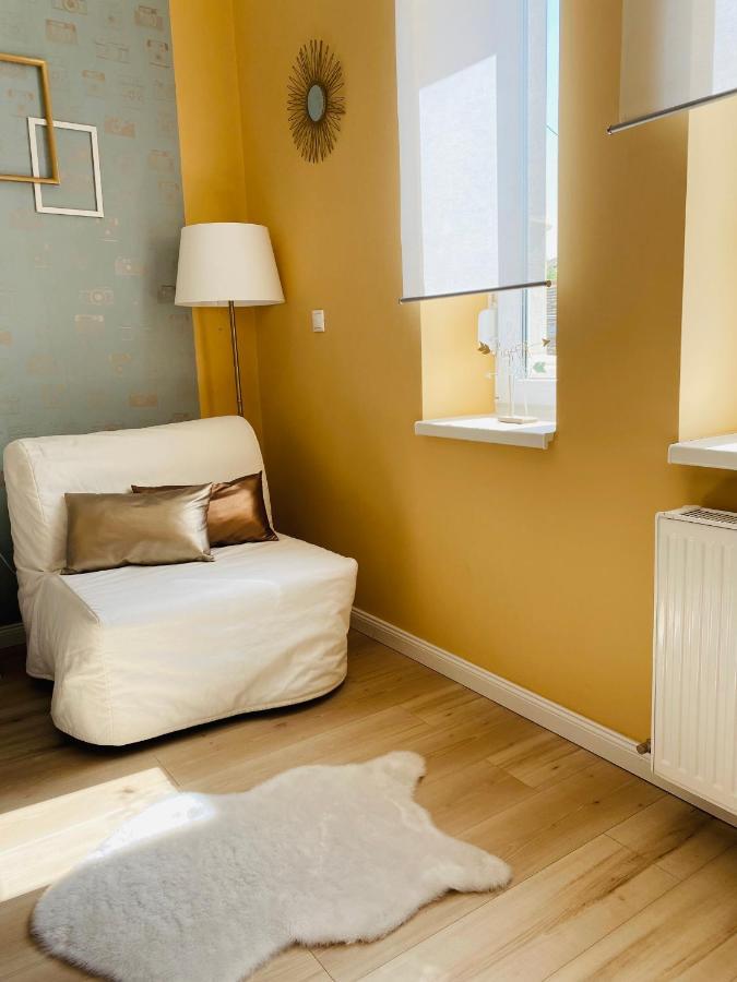 Studio 18 Sopron Exterior foto
